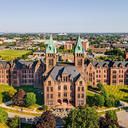 The Richardson Hotel Buffalo Buitenkant foto